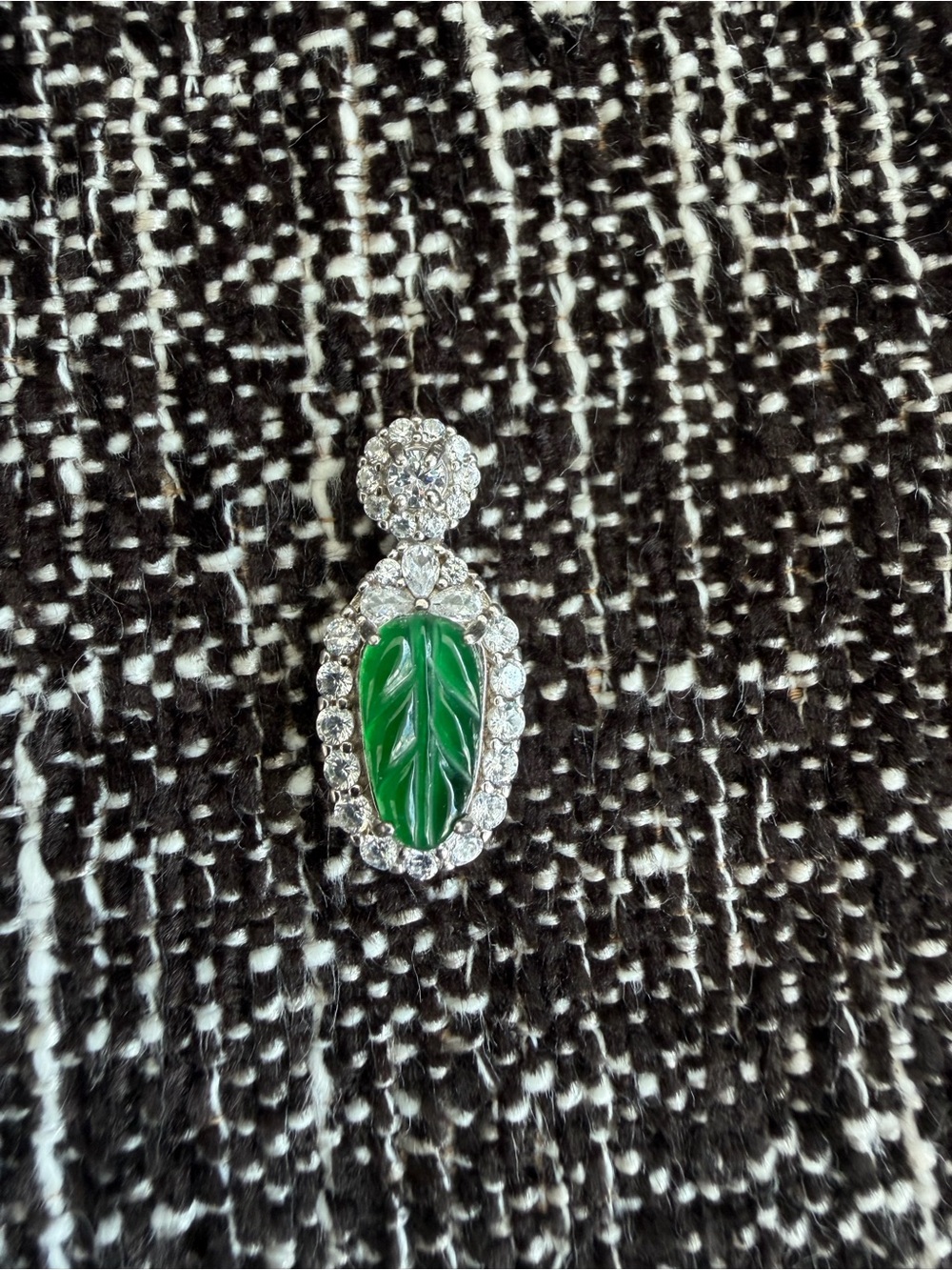 Green Leaf Jadeite Drop Pendant for Necklace